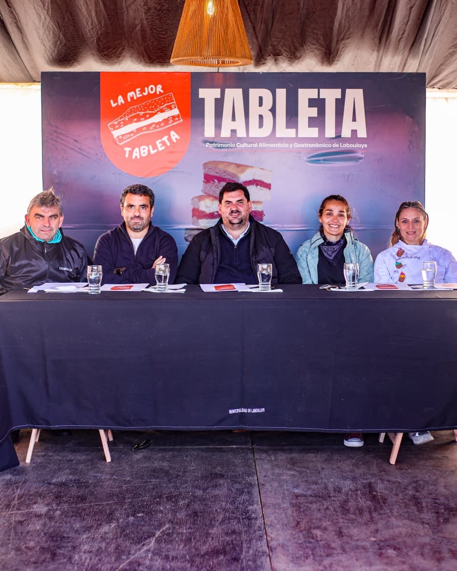 EXPO RURAL: EN EL STAND DE LA MUNI SE LLEVO ADELANTE EL SEGUNDO CONCURSO DEDICADO A LA TABLETA