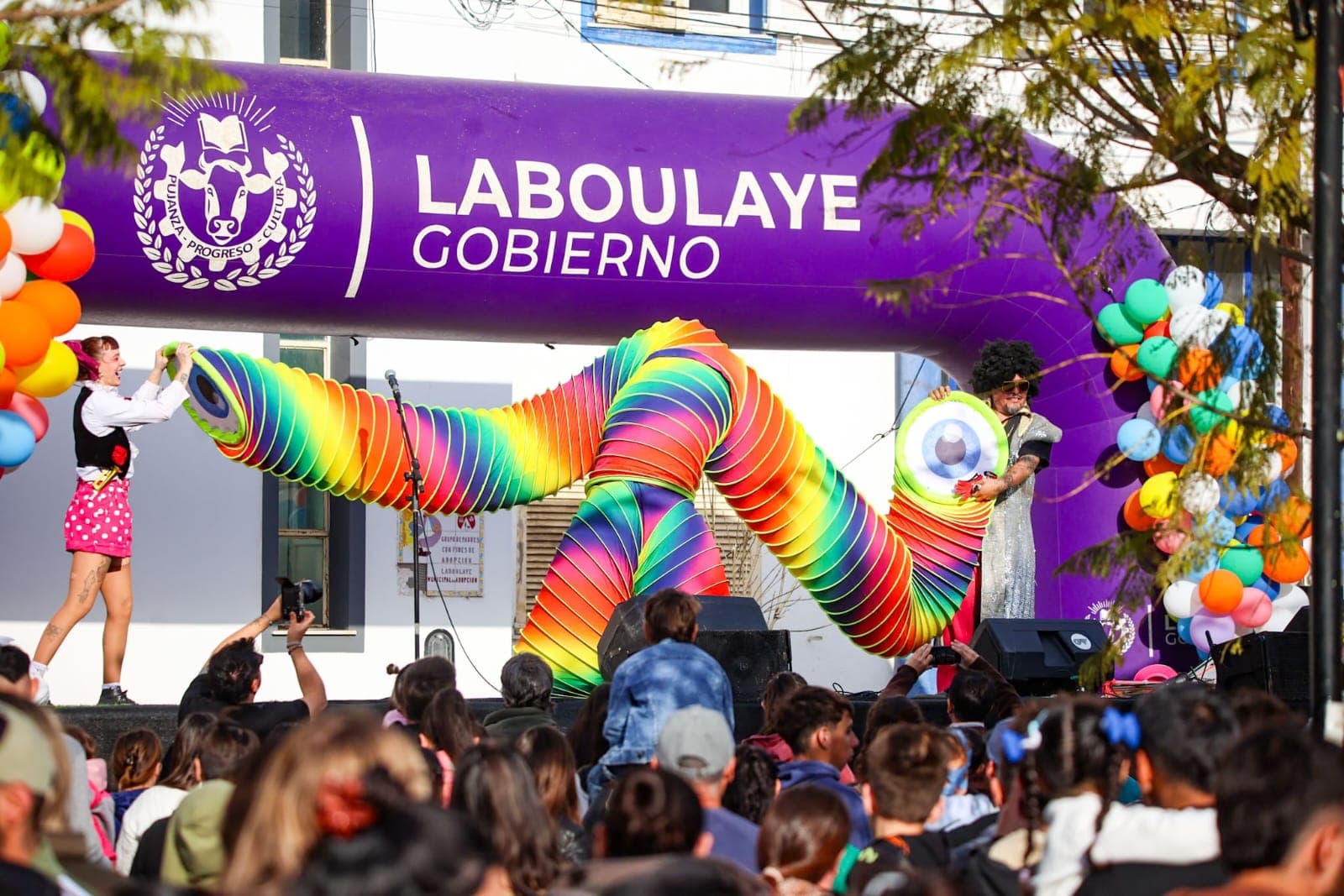 LABOULAYE CELEBRÓ EL DÍA DEL NIÑO CON UNA TARDE DE JUEGOS, ACTIVIDADES Y ENCUENTRO EN LA PLAZA GENERAL PAZ